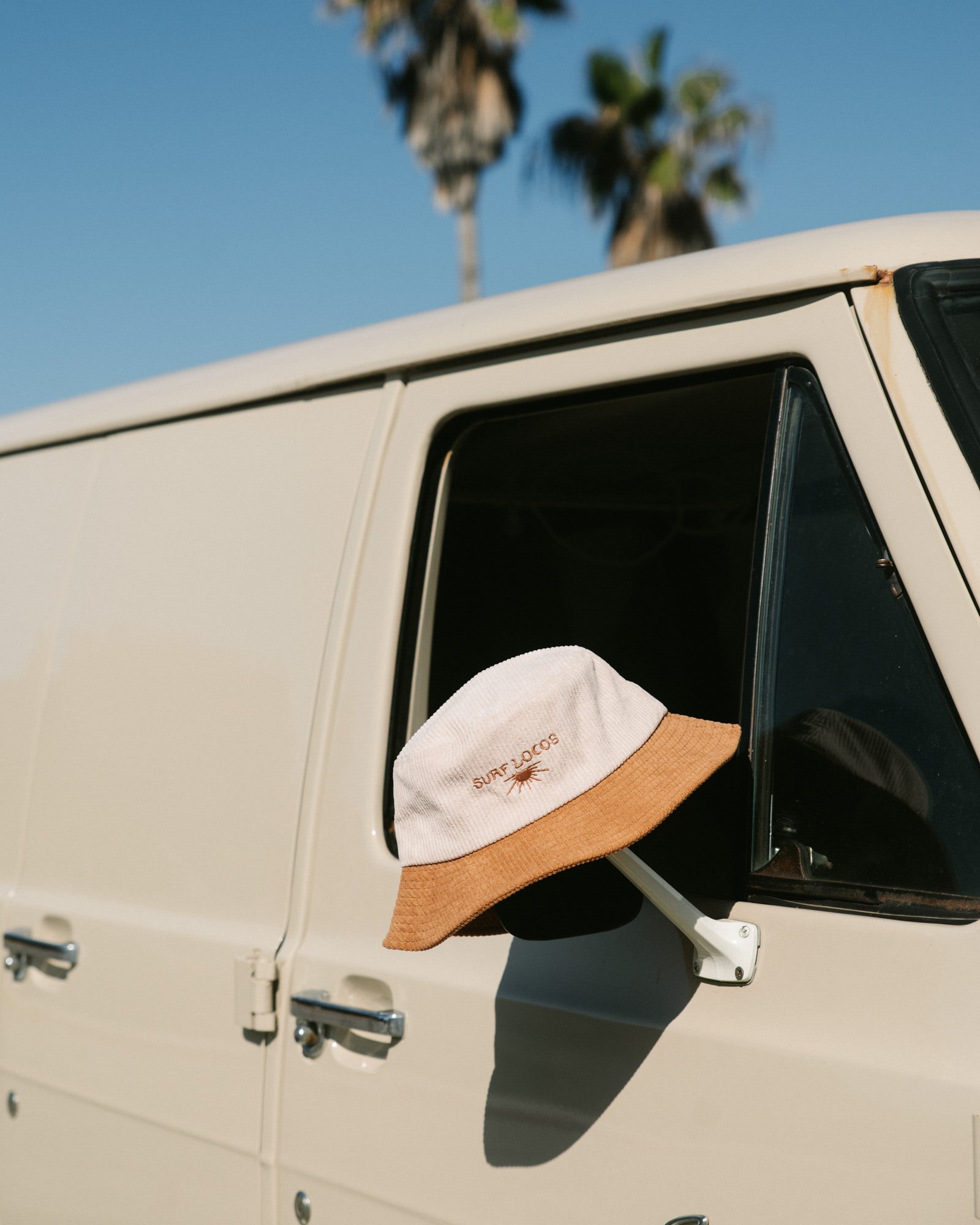 Surf Locos Combo Bucket Hat